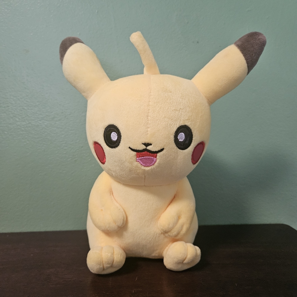 Pikachu Pokemon‎ 10 Inch Plush